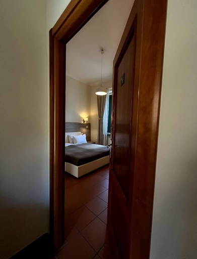 Bedroom 4, DayBreak B&B, Napoli