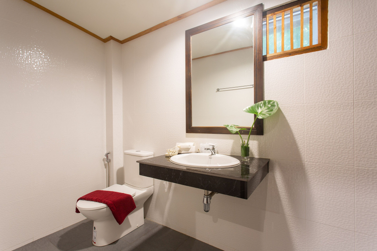 Bathroom 4, Koh Tao Relax Freedom Beach Resort, Ko Phangan