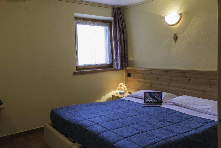 Bedroom 2, Appartamenti Levanto, Sondrio