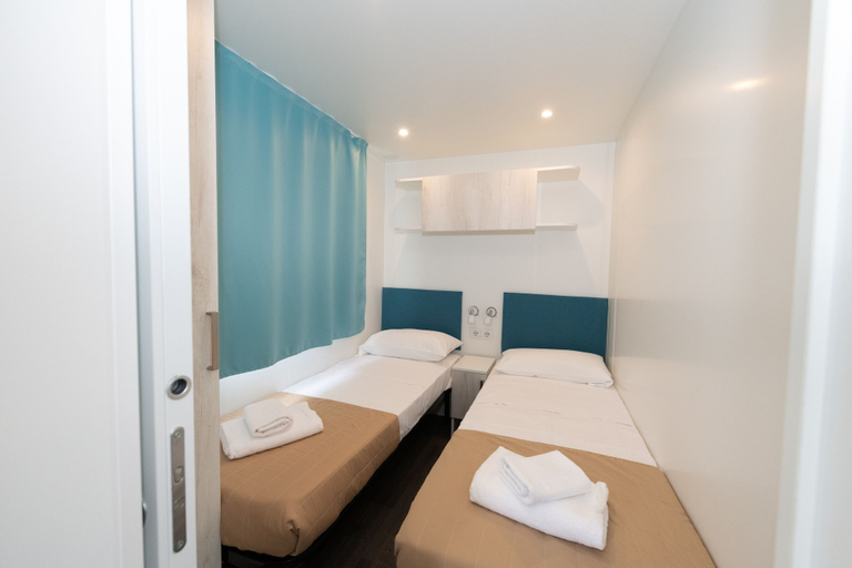 Bedroom 3, The Garda Village, Brescia
