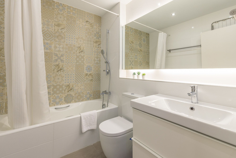 Bathroom 4, HERIZ08, Guipúzcoa