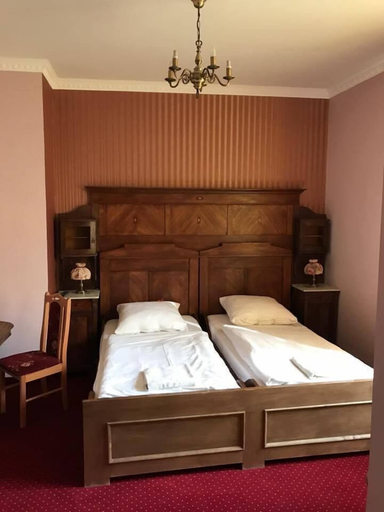 Bedroom 2, Palac Lasow, Zgorzelec