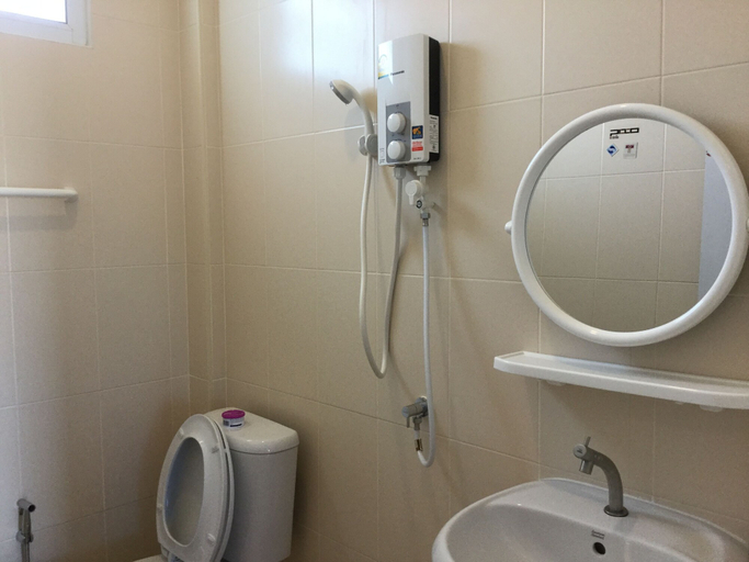 Bathroom, Aromdee Resort, Pa Kham