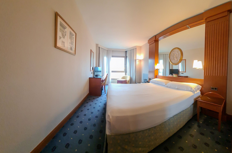 Bedroom 3, Hotel Los Bracos, La Rioja