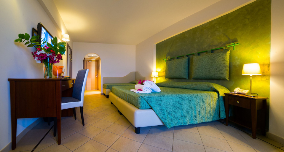 Bedroom 3, EliHotel, Messina
