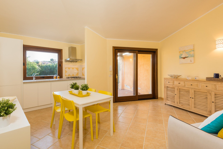 Others 5, Villaggio Perlacea, Olbia-Tempio