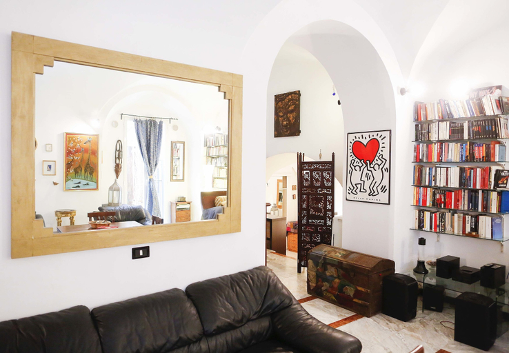 Living area 5, Caio Mario, Rome