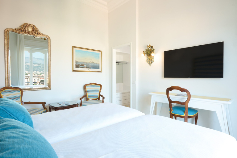 Bedroom 3, Grand Hotel Capodimonte, Napoli