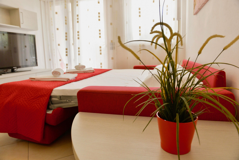 Others 3, Private Garden in Paradise, Trento