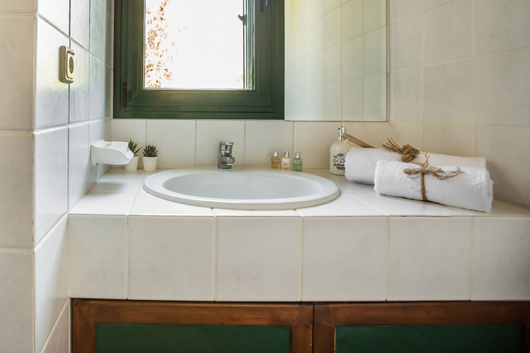 Bathroom 4, Alekata-Traditional Villas of Kefalonia, Ionian Islands