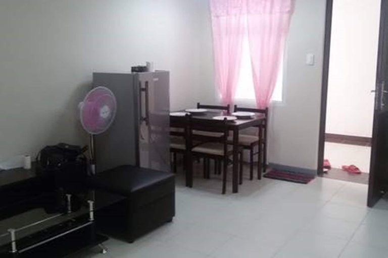 Others 5, Pacific Coast Residences, Las Piñas