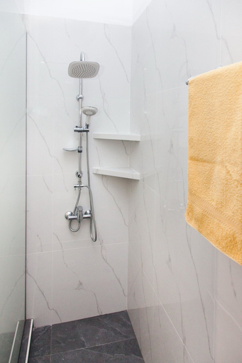 Bathroom 4, Stay in Fabulous Apartment in Athens, Attica