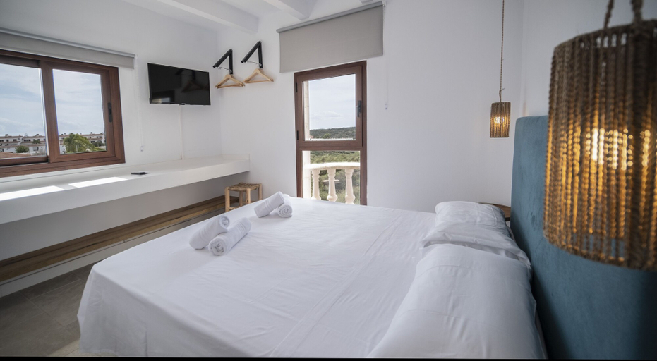 Bedroom 4, Hostal Castell de Lô, Baleares