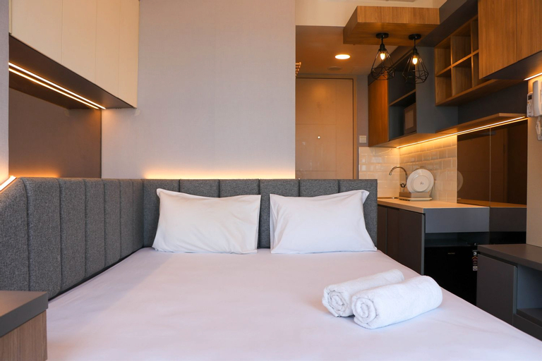 Studio (No Kitchen) with Sea View Tokyo Riverside PIK 2 Apartment By Travelio, Tangerang