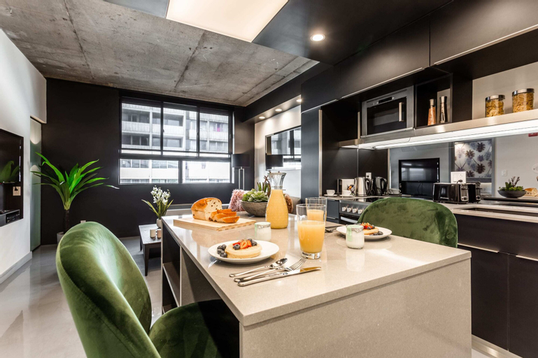 Food & Drinks 5, Pierce Boutique Apartments, Montréal
