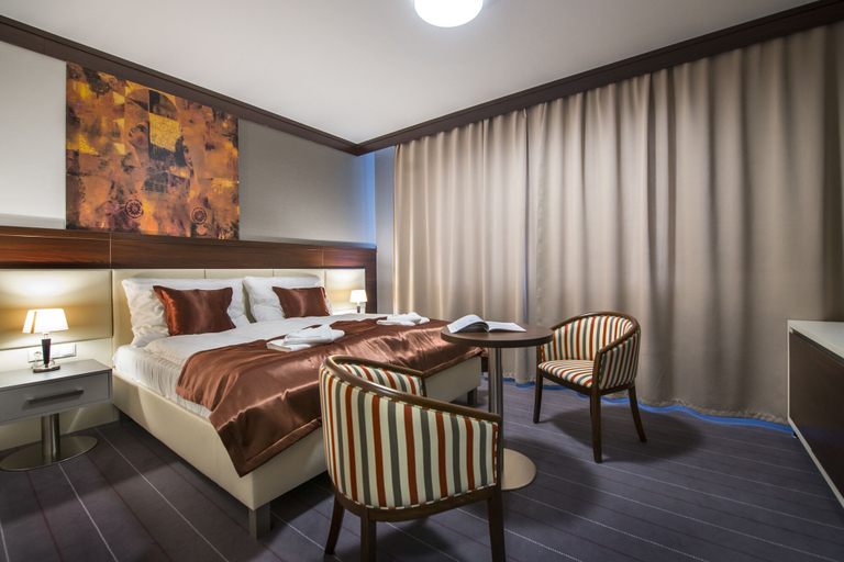 Bedroom 4, Boutique Hotel Villa ZAUBER, Poprad