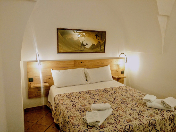 Bedroom 4, CASA della NONNA, Bari