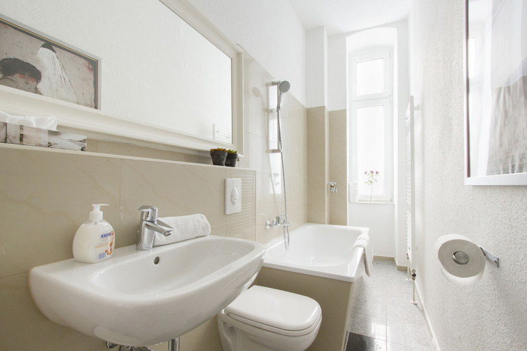 Bathroom, Primeflats - Apartments in Wedding, Berlin