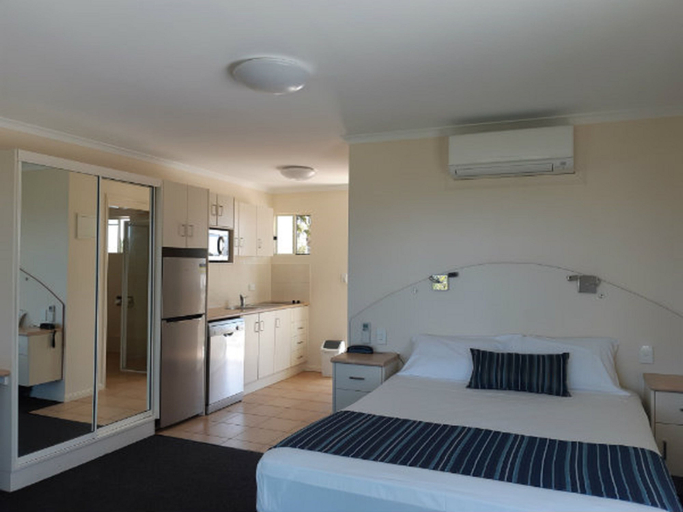 Bedroom 4, Whitsunday Sands Resort, Bowen