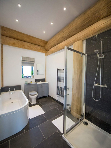 Bathroom, Braisty Woods - Hopes & Beams, North Yorkshire
