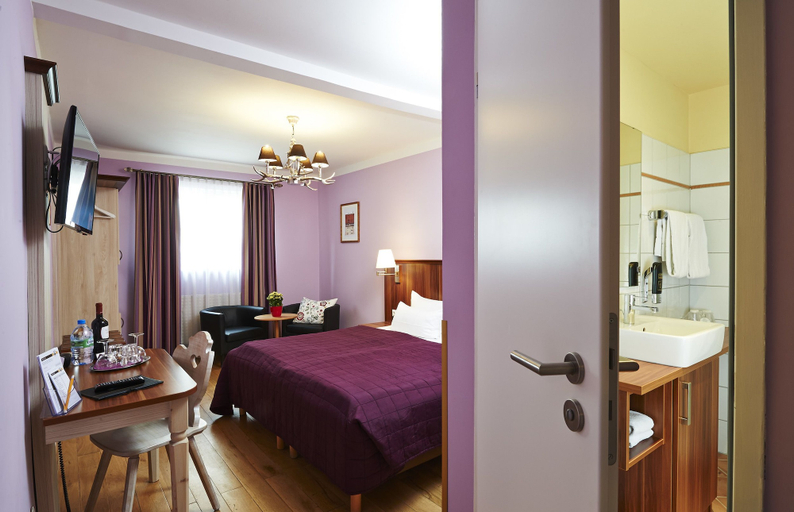 Bedroom 2, Hotel Elch, Nürnberg