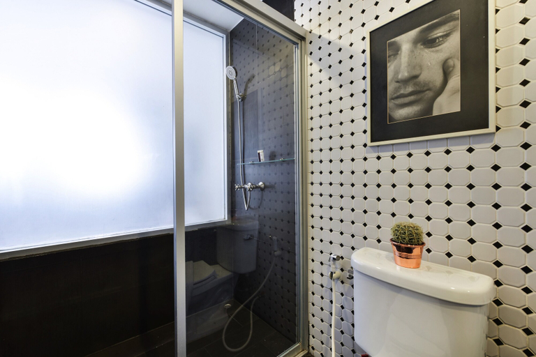 Bathroom 4, Aspira Davinci Sukhumvit 31, Wattana
