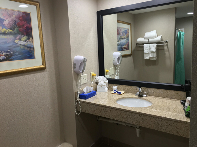 Bathroom 3