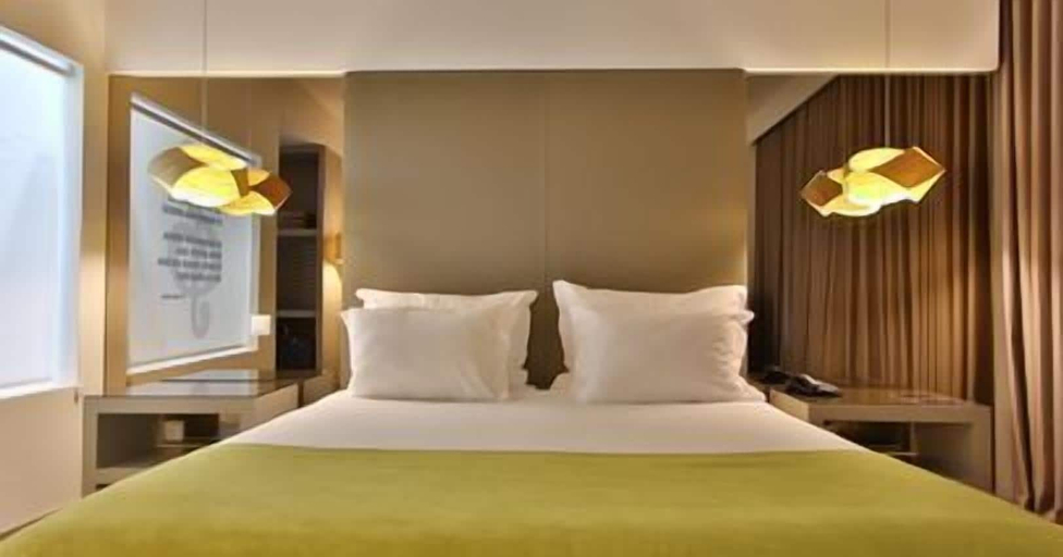 Bedroom 3, Delfim Douro Hotel, Lamego