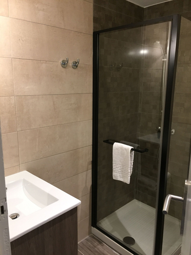 Bathroom 5, Hôtel Mont-Brison, Hautes-Alpes