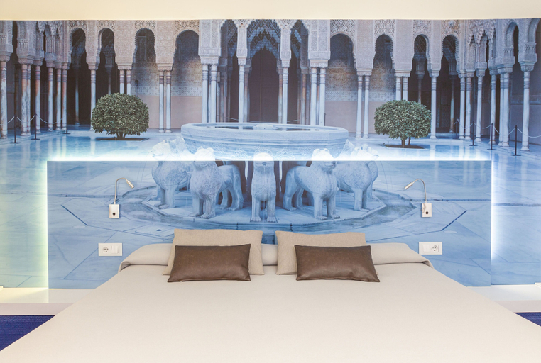 Food & Drinks 4, Hotel Macià Granada Five Senses Rooms & Suites, Granada