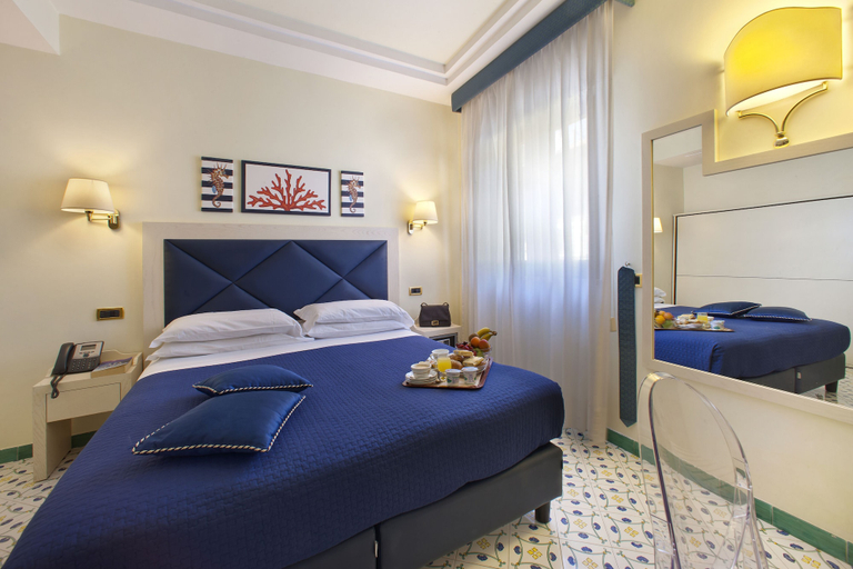 Bedroom 3, Hotel Del Mare, Napoli