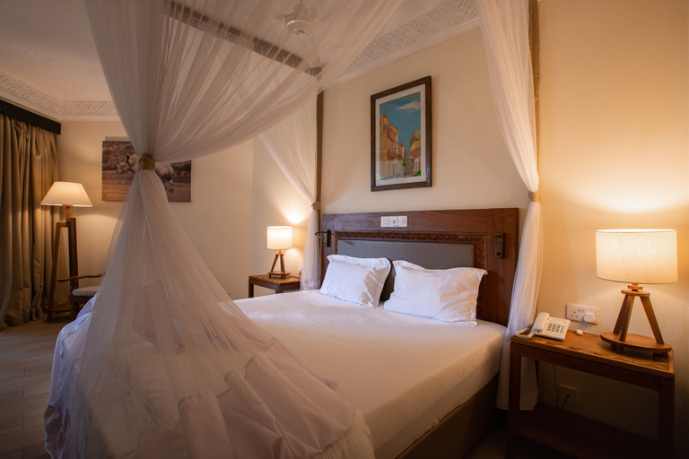 Bedroom 3, Severin Sea Lodge, Kisauni