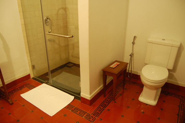 Bathroom 5, Visalam- Cgh Earth, Sivaganga