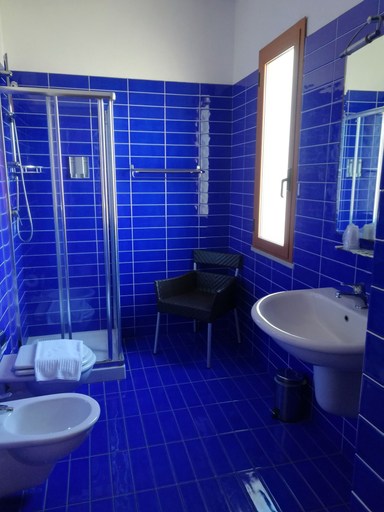 Bathroom 5, Hotel I Colori, Carbonia-Iglesias