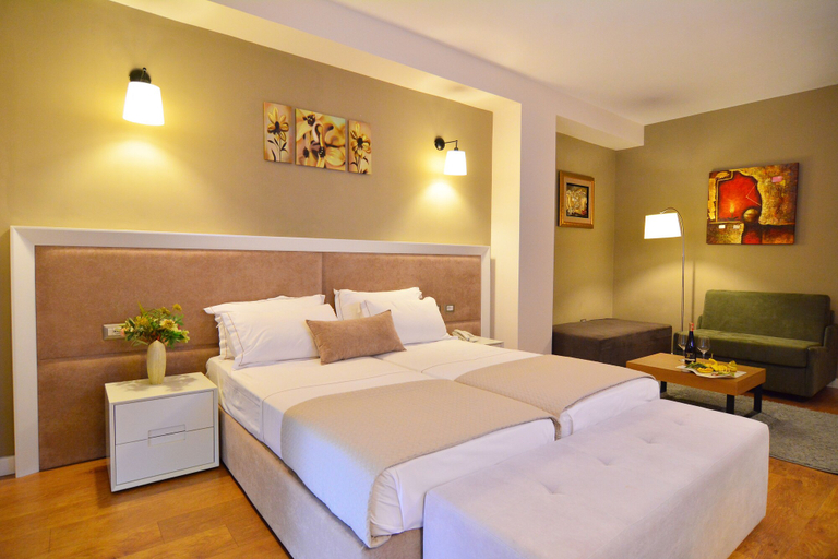 Bedroom 4, Sandy Beach Resort, Kavajës