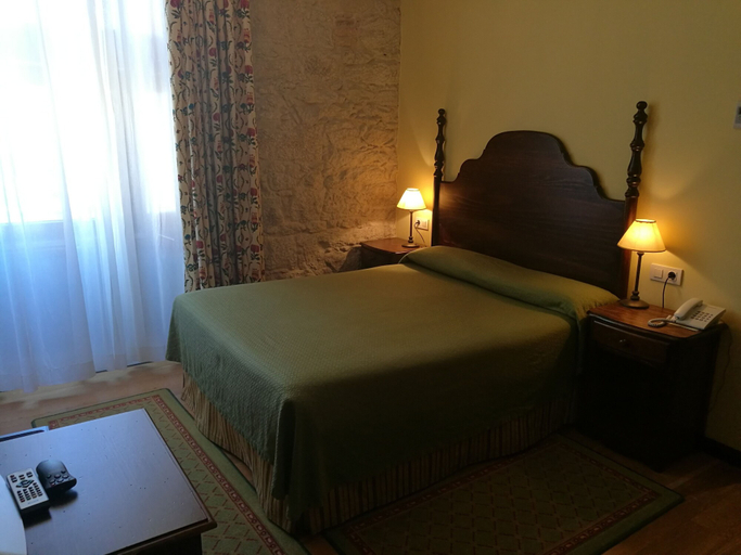 Bedroom 3, Hotel Pazo de Lestrove by Pousadas de Compostela, A Coruña