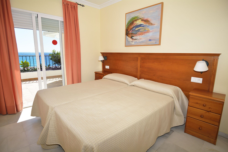 Bedroom 2, HC Burriana Playa - Apartamentos Turísticos, Málaga
