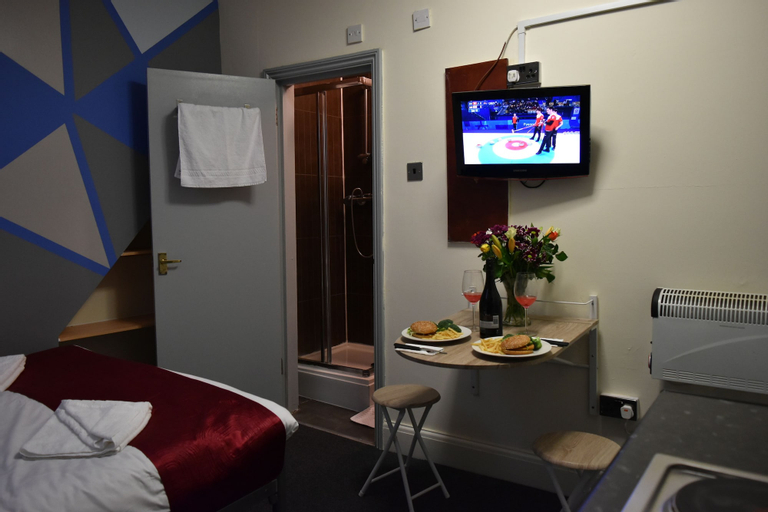Bedroom 21