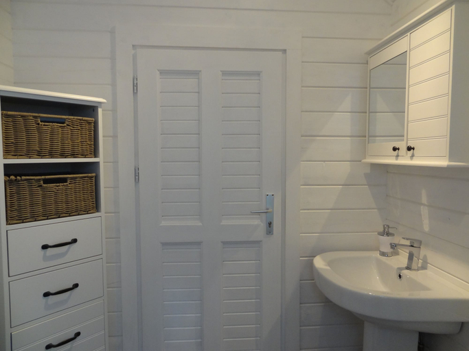 Bathroom 3, Park Farm Bed and Breakfast, Windsor and Maidenhead