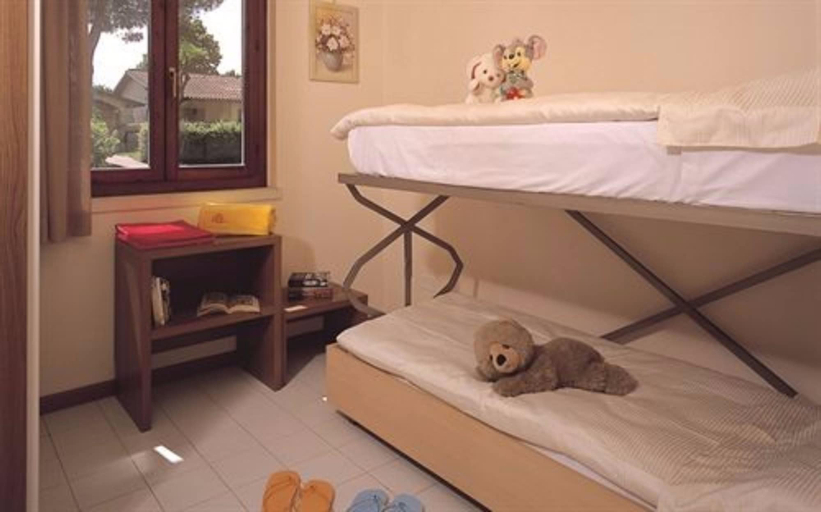 Bedroom 3, The Garda Village, Brescia