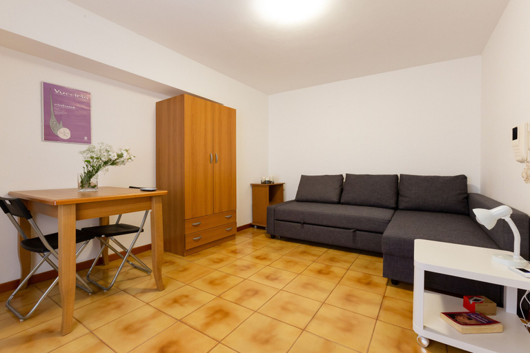Living area 3, Palermo Ariosto Studio, Palermo