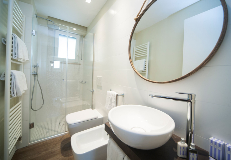 Bathroom 5, Residence Lungomare - Charming apartments, Rimini