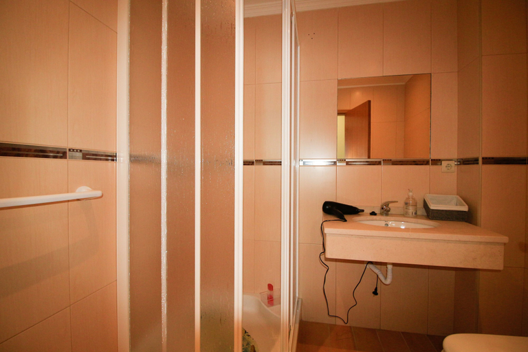 Bathroom 4, Paradise Ocean View by Analodges, Porto Moniz
