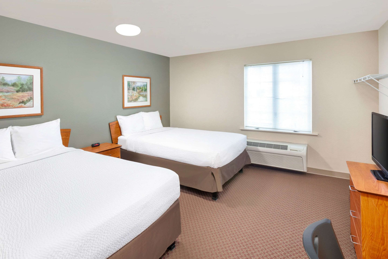 Bedroom 3, WoodSpring Suites Sioux Falls, Minnehaha