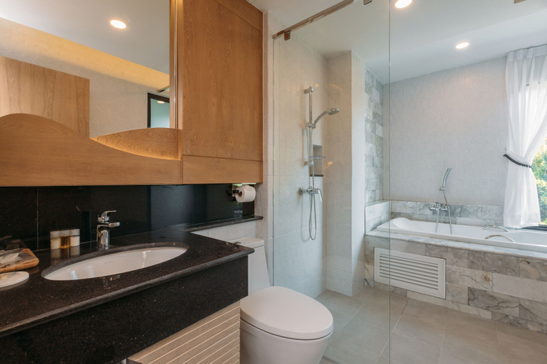 Bathroom 4, Baan Taranya Koh Yao Yai Resort, Ko Yao District