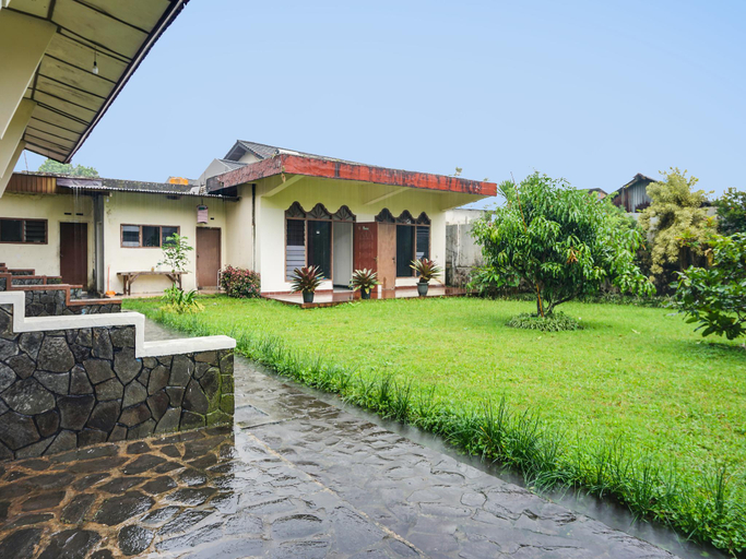 Others 4, OYO Life 92087 Griya Nurainy, Pasuruan