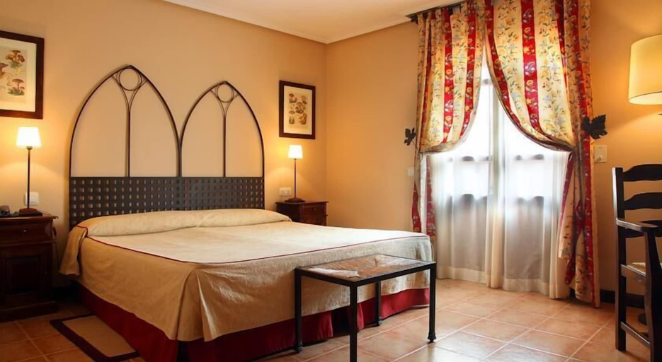 Bedroom 4, Hostería de Guara, Huesca