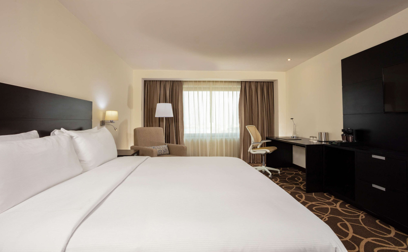 Bedroom 3, DoubleTree by Hilton Toluca, Toluca