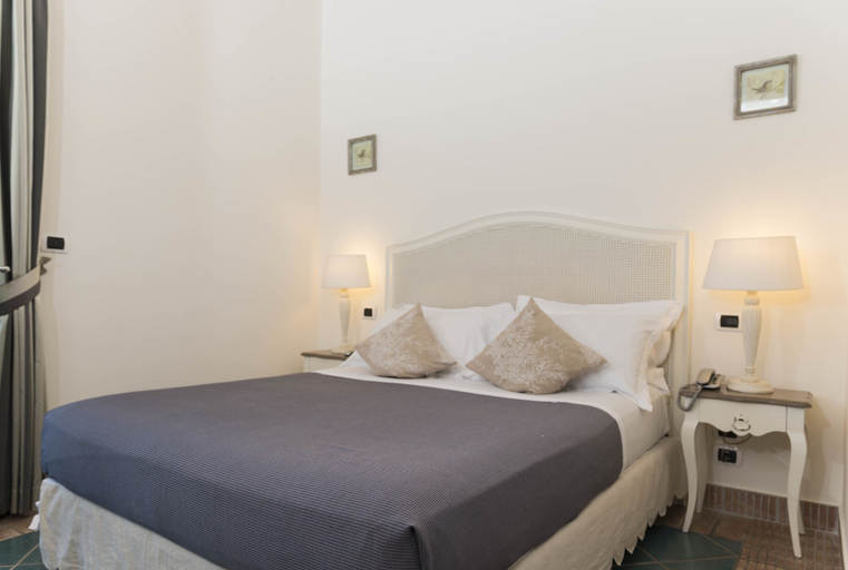 Bedroom 4, Tenuta D'Amore, Salerno