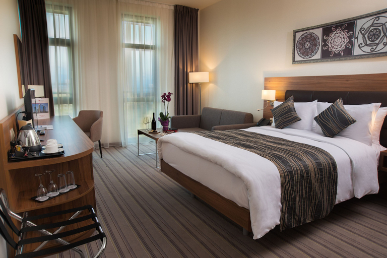 Bedroom 2, Hotel Premier Sofia Airport, Stolichna